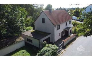 Haus kaufen in 01561 Priestewitz, Ländliches Wohnen direkt am Dorfteich in Priestewitz