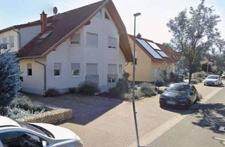 Doppelhaushälfte kaufen in In Der Froschau 10a, 67483 Edesheim, Wohnen am Rebenmeer – Doppelhaushälfte in besonderer Randlage von Edesheim