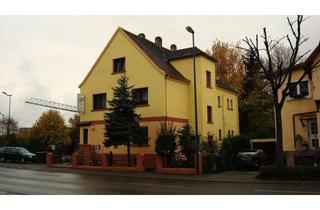 Mehrfamilienhaus kaufen in 66763 Dillingen, Mehrfamilienhaus mit Gewerbeeinheit in Dillingen -Vielseitiges Anlageobjekt (Sanierungsbedürftig)
