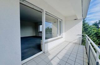Wohnung kaufen in 73033 Göppingen, Viel Platz für Ihre Ideen- großzügige 4,5 Zi.-Wohnung mit 2 Balkonen und TG-Stellplatz
