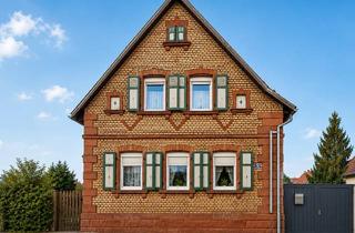Einfamilienhaus kaufen in Hauptsrasse 76, 76872 Freckenfeld, Freistehendes Einfamilienhaus mit Einliegerwohnung und großem Garten
