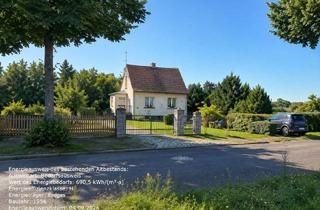 Immobilie kaufen in 15370 Petershagen, Petershagen: Großes, langgestrecktes Baugrundstück für ein o. mehr Mehrfamilienhäuser mit Altbestand