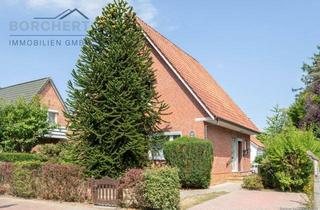 Einfamilienhaus kaufen in 25421 Pinneberg, Eigenheim trifft Kapitalanlage: Zwei Häuser auf einem Grundstück in Pinneberg