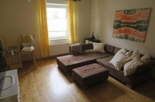 Wohnung kaufen in 89231 Neu-Ulm, Neu-Ulm - 2-Zi.-Altbauwohnung (Zentrum Neu-Ulm)