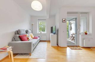 Wohnung kaufen in 40476 Derendorf, Düsseldorf-Derendorf: 2- Zimmer Altbauflair im stilvollen Baudenkmal.