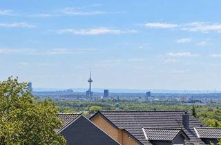 Wohnung kaufen in 51375 Schlebusch, Maisonette mit Weitblick Richtung Köln – 90 m², 3 Zimmer & 2 Balkone in Schlebusch