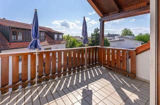 Wohnung kaufen in 94315 Straubing, - Gemütliche 2-Zimmer-Dachgeschosswohnung mit Balkon im Straubinger Osten -