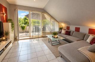 Wohnung kaufen in 46539 Dinslaken, Geräumige 2,5-Raum DG-Wohnung mit Aufzug, großem Balkon & Tiefgaragen-Stellpl. in Dinslaken-Hiesfeld