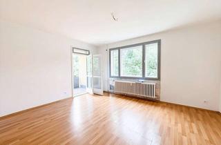Wohnung kaufen in Am Gemeindepark, 12249 Lankwitz, Wohnen im Grünen – helle Wohnung mit Balkon direkt am Gemeindepark