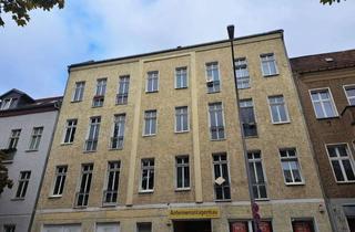 Wohnung kaufen in Siemensstraße, 12459 Oberschöneweide, Leerstehende und renovierungsbedürftige 2-Zimmer-Wohnung