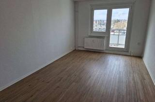 Wohnung mieten in Rosa-Luxemburg-Allee 55, 14772 Hohenstücken, 1 Zimmer im Erdgeschoss – dein Platz an der Sonne