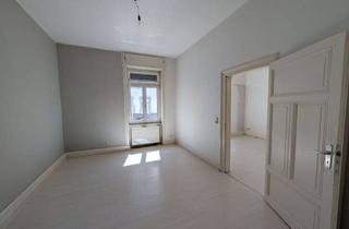 Wohnung mieten in Niddagaustraße 19, 60489 Rödelheim, Viel Raum zum Wohlfühlen: Großzügige 3,5-Zimmer-Altbauetage mit Charme