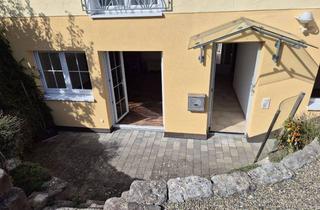 Wohnung mieten in 89150 Laichingen, Gepflegte 3,5-Zimmer-Wohnung mit Terrasse, Carport Einbauküche in Laichingen
