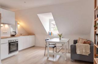 Wohnung mieten in Leiblstraße, 97072 Würzburg, Ab sofort: Modernisierte 3-Zi.-DG-Wohnung am Ringpark – EBK, Garten, WG-geeignet