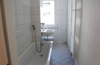 Wohnung mieten in Freiherr-Vom-Stein-Straße 12b, 06749 Bitterfeld-Wolfen, Erdgeschosswohnung mit Balkon in der Anhaltsiedlung