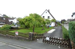 Haus kaufen in Erlenweg, 35236 Breidenbach, 1.212 m² Grundstück! Wohnhaus (131 m²) großer Keller & Nebengebäude 35236 Breidenbach Privatverkauf