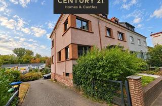 Haus kaufen in 66440 Blieskastel, Charmantes Zuhause mit großem Garten, Balkon und 27 m² Terrasse