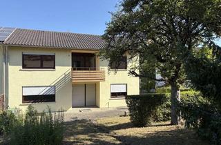 Haus kaufen in 78532 Tuttlingen, Verkauf eines Zweifamilien-/Reihenendhauses mit zwei Garagen in Tuttlingen