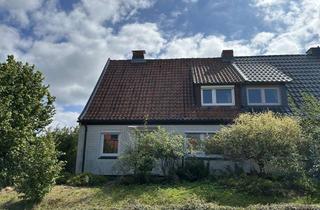 Haus kaufen in 21354 Bleckede, Sanierungsbedürftige DHH mit Nebengebäude + 2 Garagen auf großem Grundstück in Bleckede OT Alt Garge
