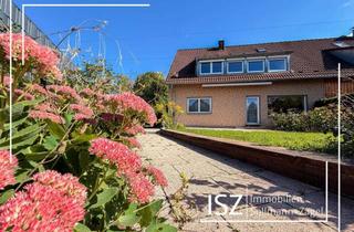 Haus kaufen in 90610 Winkelhaid, Viel Platz für zwei Generationen: Zweifamilienhaus mit Garten und Doppelgarage in Winkelhaid