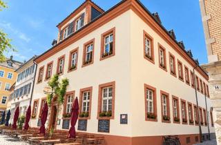 Haus kaufen in 69117 Altstadt, Wohnen und Gastronomie mit Geschichte im Herzen der Heidelberger Altstadt