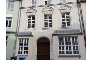 Büro zu mieten in 18055 Stadtmitte, Bürofläche mit drei Räumen in Rostocker Altstadt