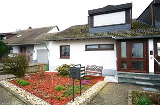 Wohnung mieten in 61138 Niederdorfelden, Komfortable 3-Zimmer-Maisonette-Wohnung mit eigenem Garten 2 Bädern und Balkon in Niederdorfelden