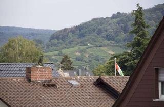Wohnung mieten in 64625 Bensheim, Darf ich Ihr neues Zuhause werden? Schnuckelige Dachgeschosswohnung mit Balkon