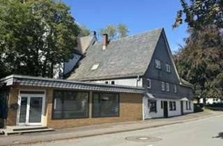 Haus kaufen in 57223 Kreuztal, Kreuztal Ferndorf, viel Platz zum Wohnen für große Familie +vermietetes Büro + Werkstatt u. Apartm.