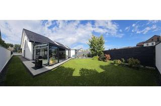 Villa kaufen in 51143 Langel, Moderne Luxus-Villa nahe dem Rheinufer