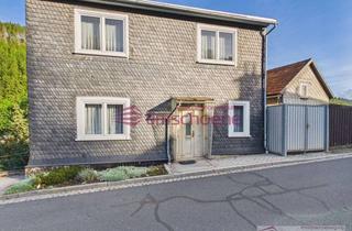 Haus kaufen in 98693 Ilmenau, Flexibel wohnen in Manebach: Freistehendes Haus mit Nebengebäude