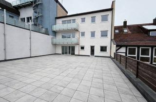 Wohnung mieten in 91413 Neustadt, Kernsanierte 3-Zimmer-Wohnung mit 200qm Dachterrasse in Neustadt a.d. Aisch