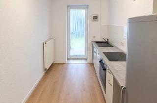 Wohnung mieten in 14776 Brandenburg, 1 Zimmer mit separater Küche und eigener Terrasse, nahe Hauptbahnhof (auf Wunsch möbliert)