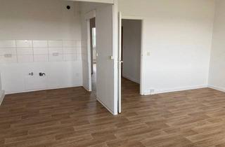 Wohnung mieten in 07549 Gera, Viel Platz und alles neu!