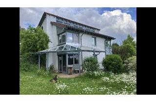 Einfamilienhaus kaufen in 34576 Homberg, Homberg (Efze) - Freistehendes Einfamilienhaus mit besonderer Architektur