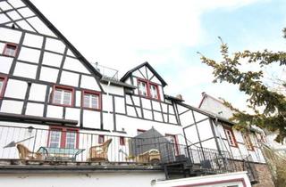 Wohnung kaufen in 53940 Hellenthal, Hellenthal - Schöne Wohnung in historischer Anlage