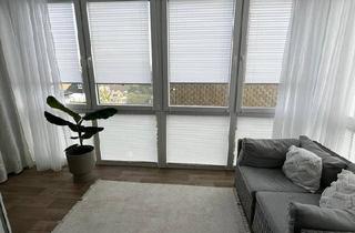 Wohnung kaufen in 42477 Radevormwald, Radevormwald - Eigentumswohnung mit Wintergarten