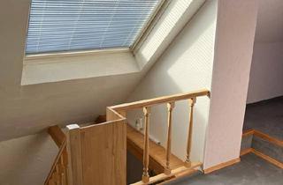 Wohnung kaufen in 40822 Mettmann, Mettmann - Dornröschen-Immobilie möchte wach geküsst werden - ohne Provision