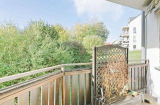 Wohnung kaufen in 98693 Ilmenau, Preissenkung!!! *** 3-Raum Wohnung mit Balkon und Stellplatz in Ilmenau-Oberpörlitz