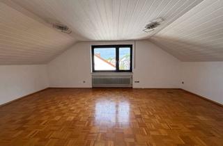 Wohnung kaufen in 73430 Aalen, Zentral gelegene 2-Zi.-DG-Wohnung mit saniertem Bad, Außenstellplatz & Gartennutzung