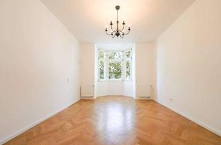 Wohnung kaufen in 79102 Wiehre, Stilvolle 5-Zimmer-Altbauwohnung – modernisiert mit großem Balkon nahe dem Schwabentor