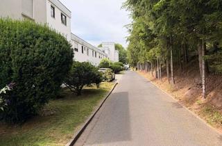 Wohnung kaufen in 97769 Bad Brückenau, Charmante 2-Zimmer-Eigentumswohnung mit unverbaubarem Blick ins Grüne!