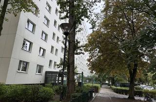 Sozialwohnungen mieten in Lichtenberger Straße 20, 10179 Berlin, 3-Zimmer-Wohnung in Friedrichshain mit WBS 160 - 220