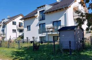Wohnung mieten in Bürgermeister Groll Str. 36, 84030 Ergolding, 3 Zimmer: Groß & Lichtdurchflutet – neuwertige DG Wohnung in ländlicher Region im Grünen
