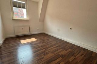 Wohnung mieten in Mährstraße 16, 58239 Schwerte, Zentral wohnen: 3 Zimmer, moderne Einbauküche & PKW-Stellplatz