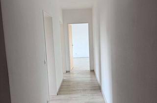 Wohnung mieten in Tönningstraße, 46562 Voerde, Einzugsfertige 2-Zimmer-Wohnung mit Balkon in Voerde