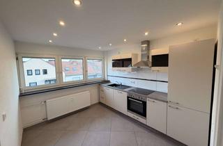 Wohnung mieten in Deutschherrnstraße 29, 66117 Saarbrücken, Klimatisierte 2-ZKB-Wohnung mit Balkon und neuer Einbauküche
