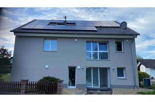 Wohnung mieten in Oberwillscheider Weg 19, 53560 Vettelschoß, Erstvermietung 170 m² | 5 Zimmer | Dachterrasse + Garten | Klima | Doppelgarage |