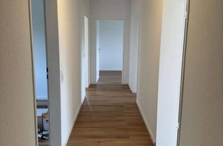Wohnung mieten in 32689 Kalletal, 4 Zimmer Wohnung in Kalletal Hohenhausen