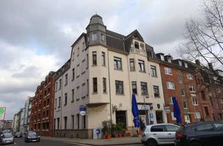 Wohnung mieten in Kapitelstr. 78, 41460 Neuss, frisch sanierte 4 Zimmer Whg. mit hohen Decken